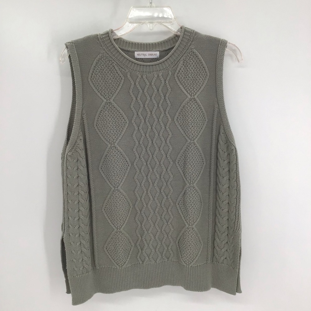 Neutral Ground Women’s Woven Side Slit Vest Top Casual Moss Green Size Small